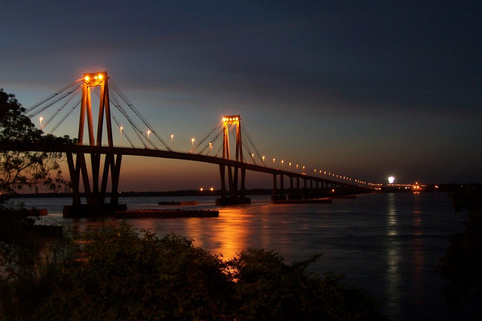 El puente General Belgrano celebra 52 años de unión entre Chaco y Corrientes
