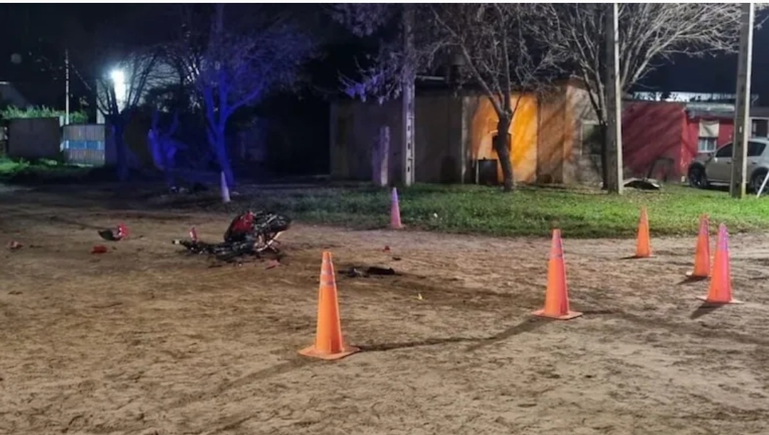 Lo frenaron en un control y escapó a toda velocidad de la Policía: atropelló y mató a una chica de 15 años