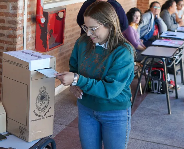 Votó Magda Ayala: 