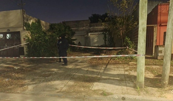 La Plata: descubren que un hombre vivió cuatro años con el cadáver de la madre en la casa