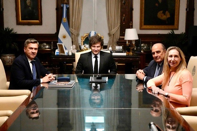 Zdero se reunió con Milei para 