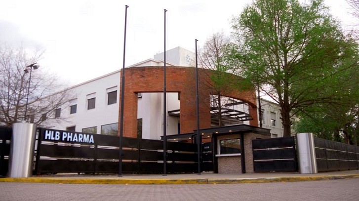Allanaron el laboratorio que vendió un producto contaminado a hospitales