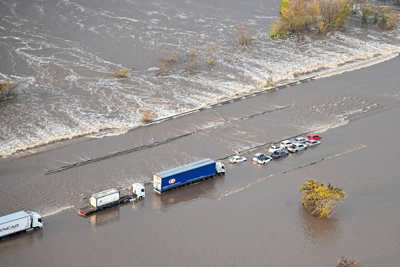  Inundaciones en Buenos Aires: se confirmó un muerto y siguen los desaparecidos