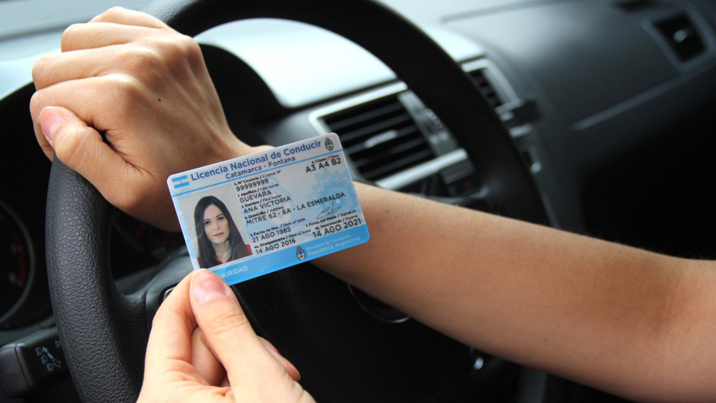 Renovación digital de licencias de conducir: ya rige el nuevo sistema en Chaco y 18 provincias