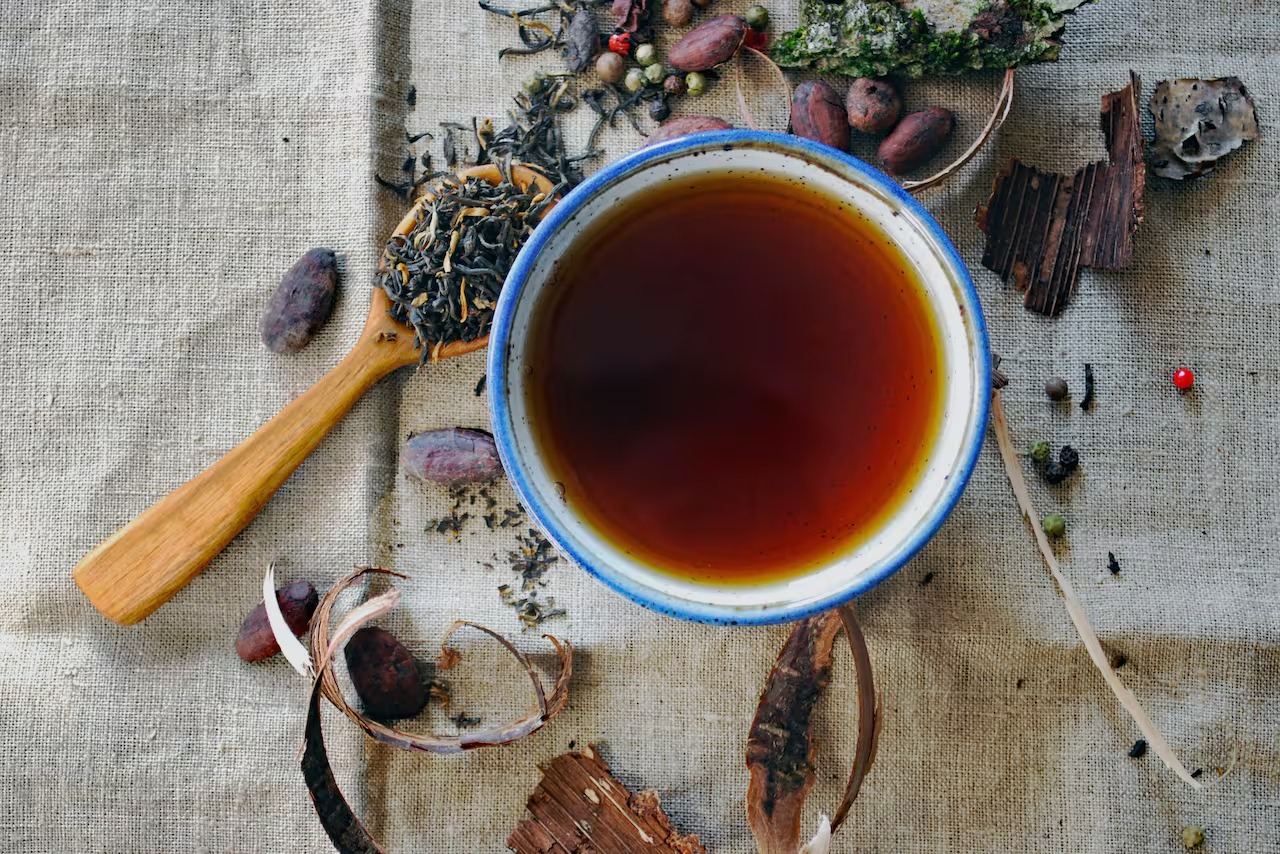 Hoy se celebra el Día Internacional del Té, la segunda bebida más consumida en el mundo 