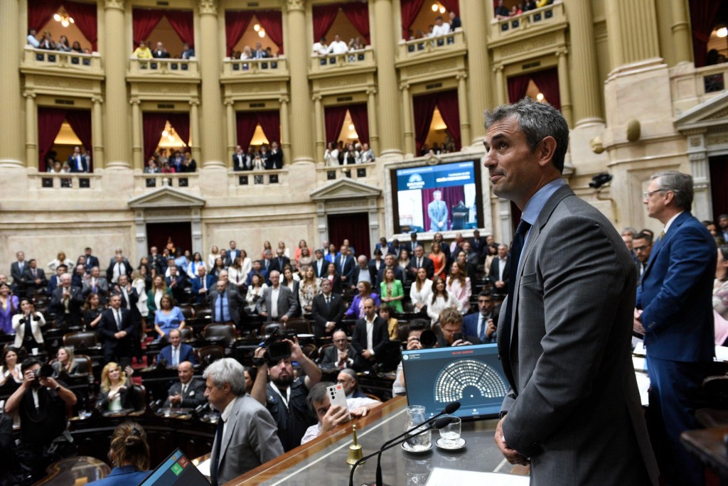 Tensión en Diputados: Menem bloqueó el tratamiento del caso Libra y crece el malestar opositor