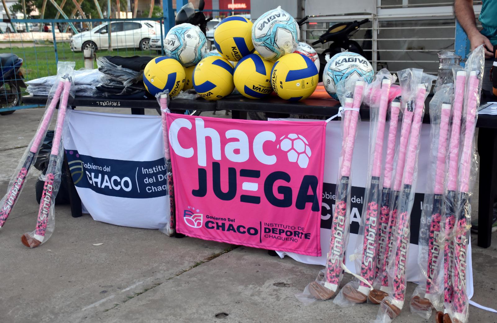    El Instituto del Deporte Chaqueño entregó equipamiento en el Parque Tiro Federal 