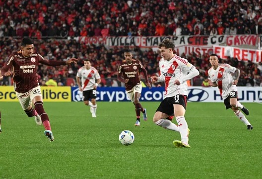 Libertadores: River empató con Universitario y cerró como puntero de su grupo