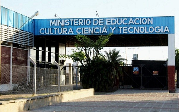 Educación: Cuestionan la imposición de plazos para que los trabajadores se jubilen 