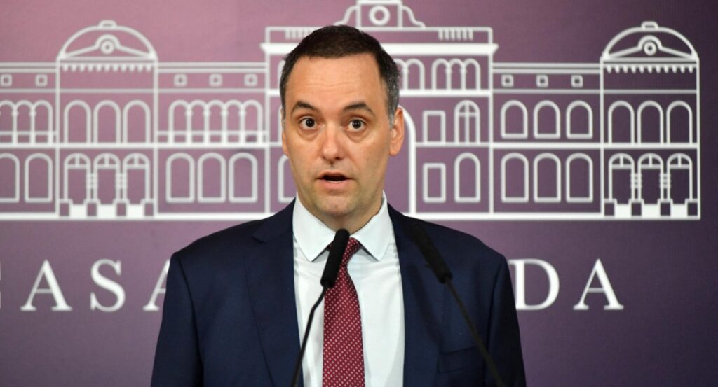 El Gobierno nacional lanzará el Servicio Militar Voluntario para jóvenes de 18 a 28 años 