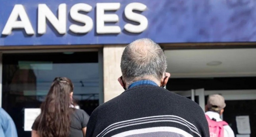 Anses confirma el bono de $70 mil para los jubilados que cobran la mínima