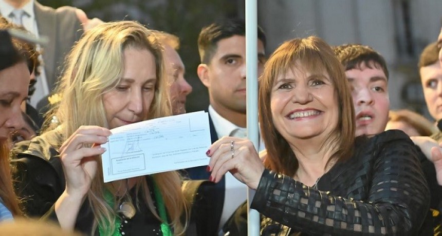 Patricia Bullrich se afilió a La Libertad Avanza y tiró algunos reproches al PRO  