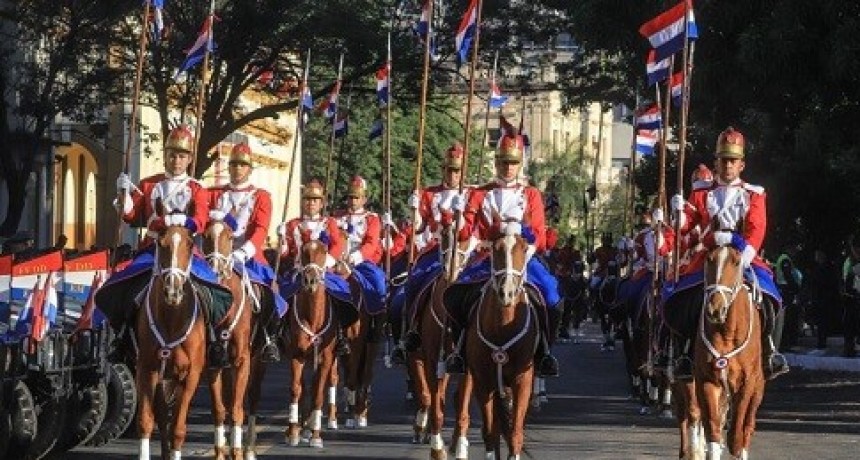 ¿Por qué la Independencia de Paraguay se celebra durante dos días?