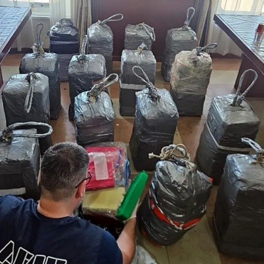 Quemarán casi media tonelada de cocaína valuada en 20 millones de dólares 