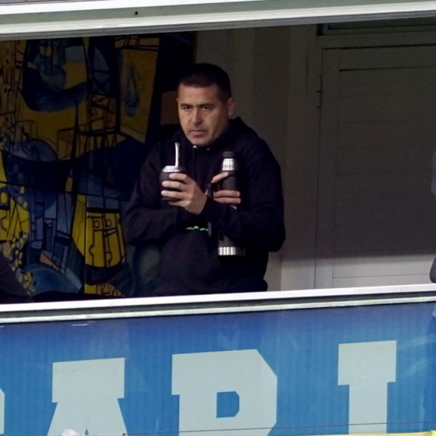 Boca ya tiene técnico: Riquelme cerró al sucesor de Gago y se espera la presentación