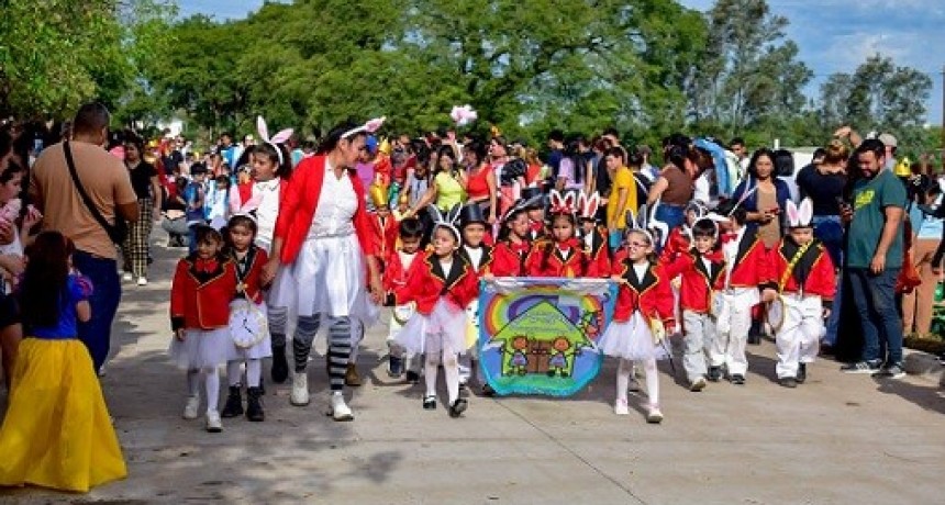 Fontana: colorido festejo por el Mes de los Jardines de Infantes