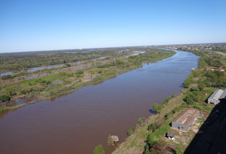 El río  Paraná sigue bajando lentamente