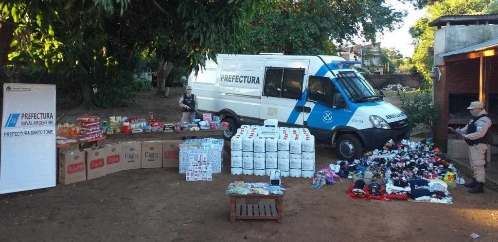 Prefectura allanó seis domicilios en Corrientes y Misiones por contrabando