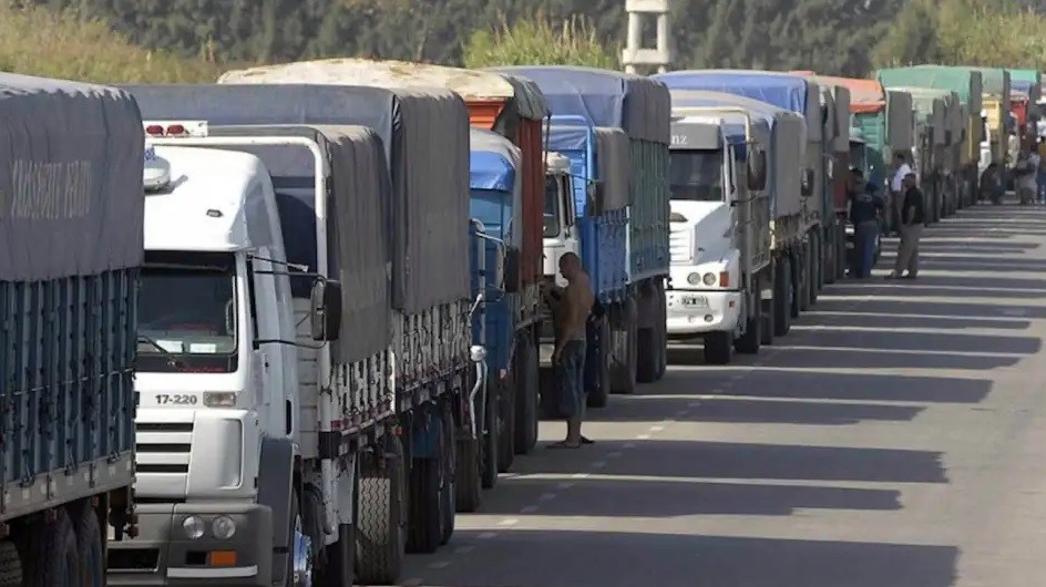 Falta de gasoil: transportistas de Tucumán van al paro por tiempo indeterminado
