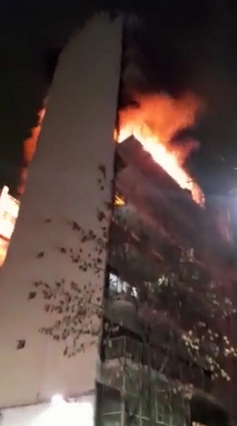 Voraz incendio en B° Norte: murieron 5 personas. Tres de las víctimas son menores de edad