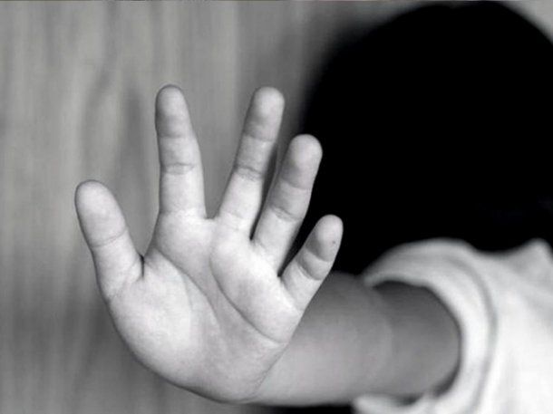 Aberrante: una nena quedó embarazada tras ser violada por un amigo de su papá