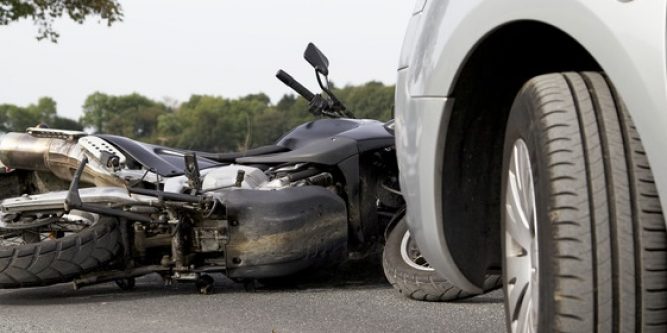 Barranqueras : Mujer se accidentó en su motocicleta 