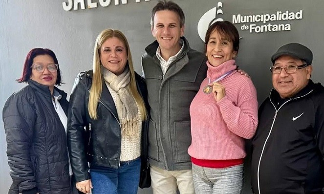 Fontana saludó a sus jugadoras que resultaron campeonas en Mar del Plata 
