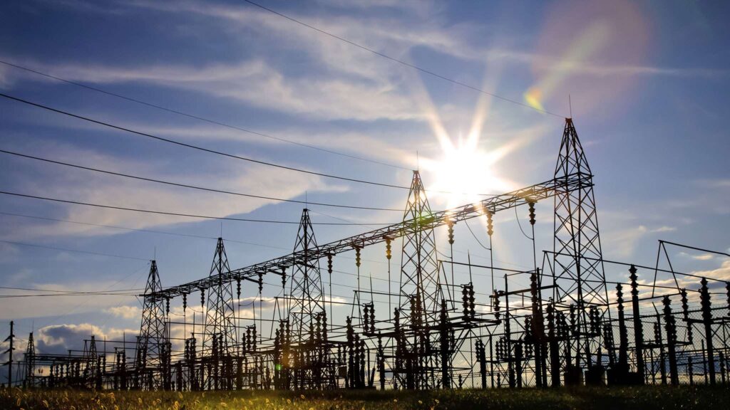 El Gobierno extendió por un año la emergencia energética y la intervención de los entes reguladores 