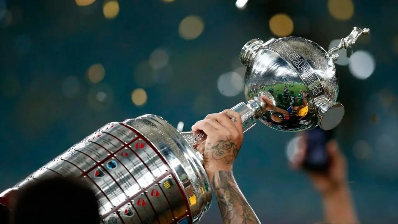  River-Libertad y Racing-Peñarol, llaves destacadas de octavos de la Libertadores