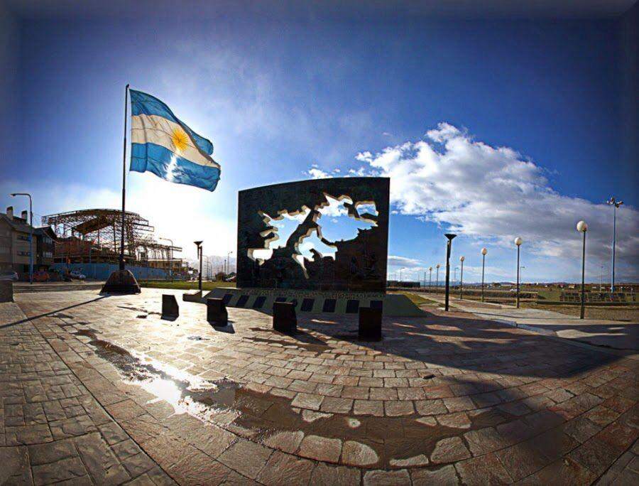 Hoy es el Día de la Afirmación de los Derechos Argentinos sobre las Malvinas, Islas y Sector Antártico