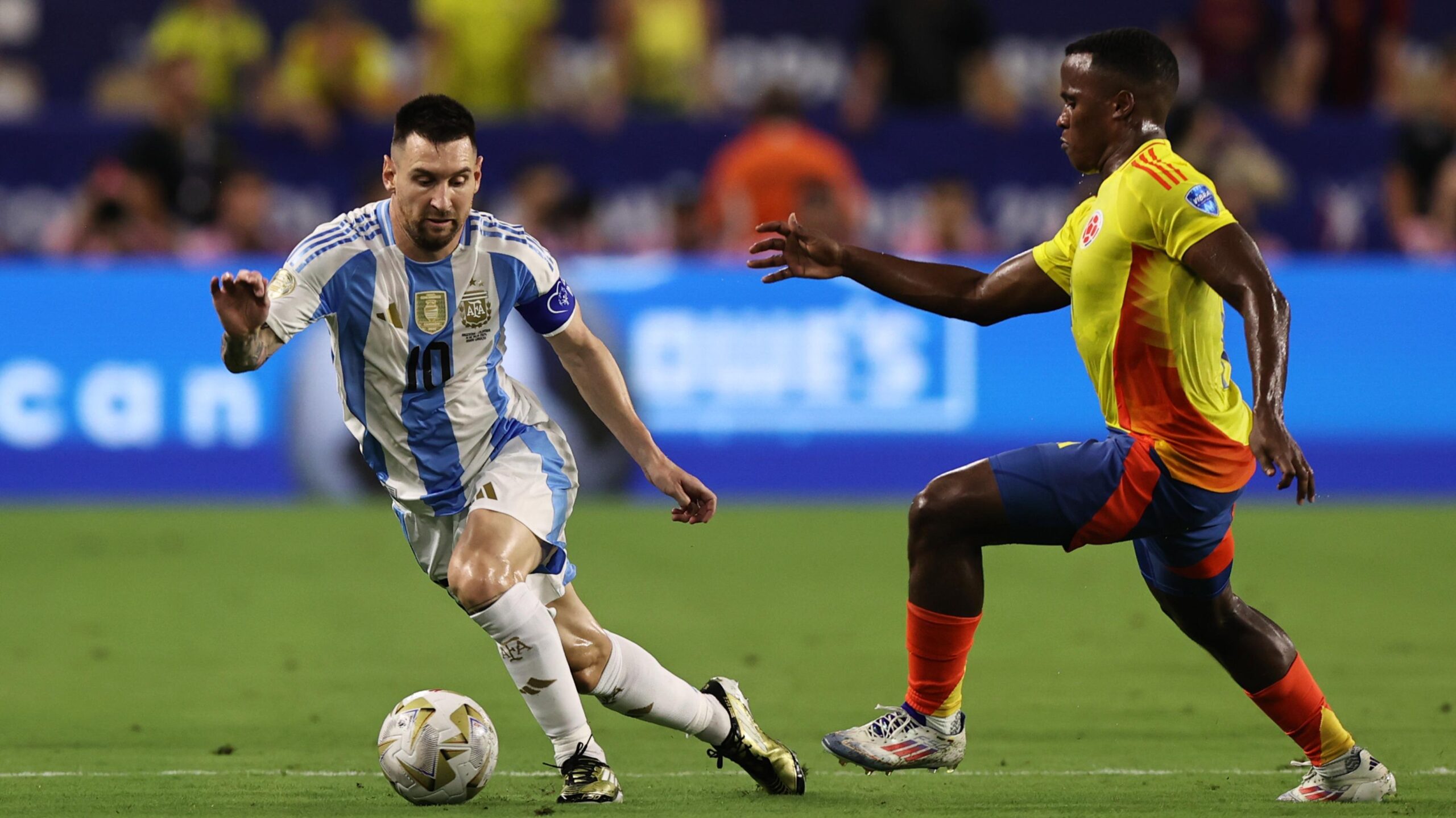 Con el regreso de Messi como titular, Argentina recibe a Colombia 