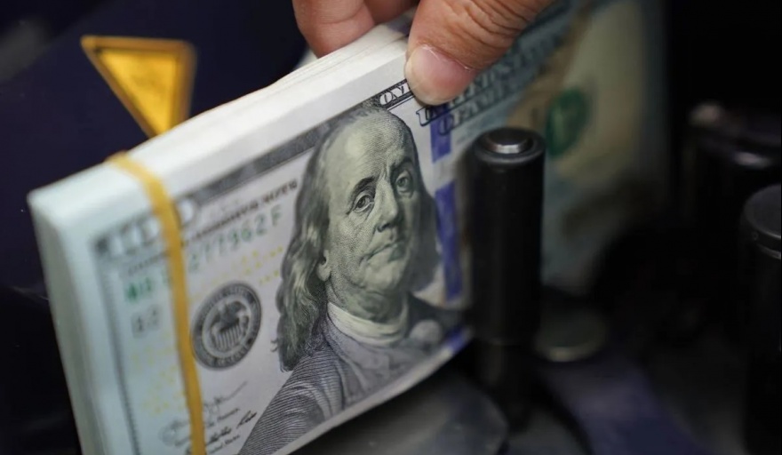 Reacción positiva en los mercados tras la condena a CFK: suben bonos y acciones 