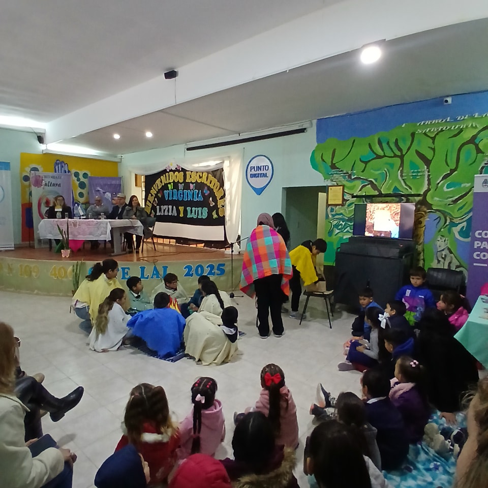 El municipio de Cote Lai celebró el Día del Libro con una jornada cultural