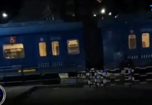 Tragedia en las vías: tren arrolló y mató a dos jóvenes en Buenos Aires 