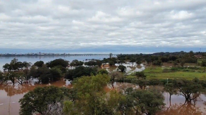 Corrientes: Hay varias ciudades en alerta por la crecida del río Uruguay