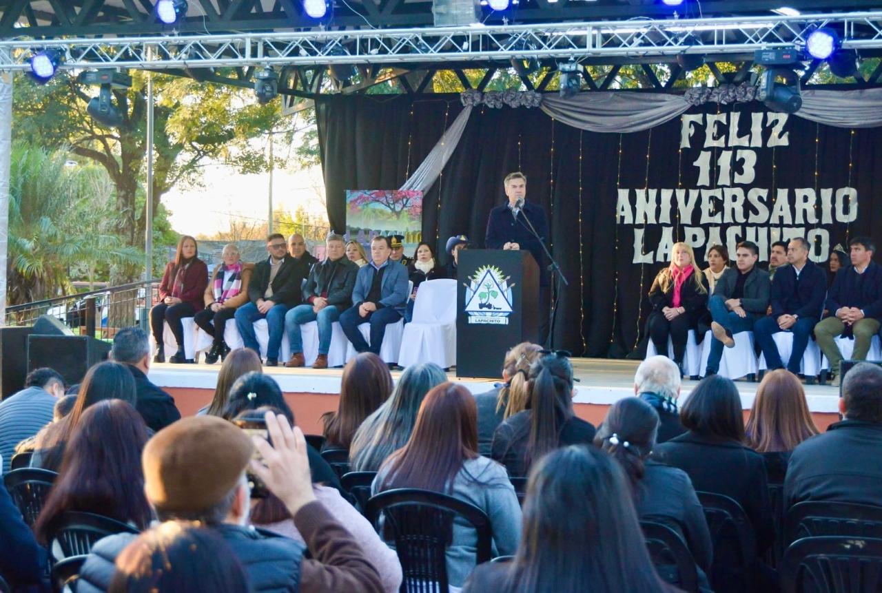 Zdero celebró el 113° aniversario de Lapachito y entregó un patrullero para la Policía Rural 