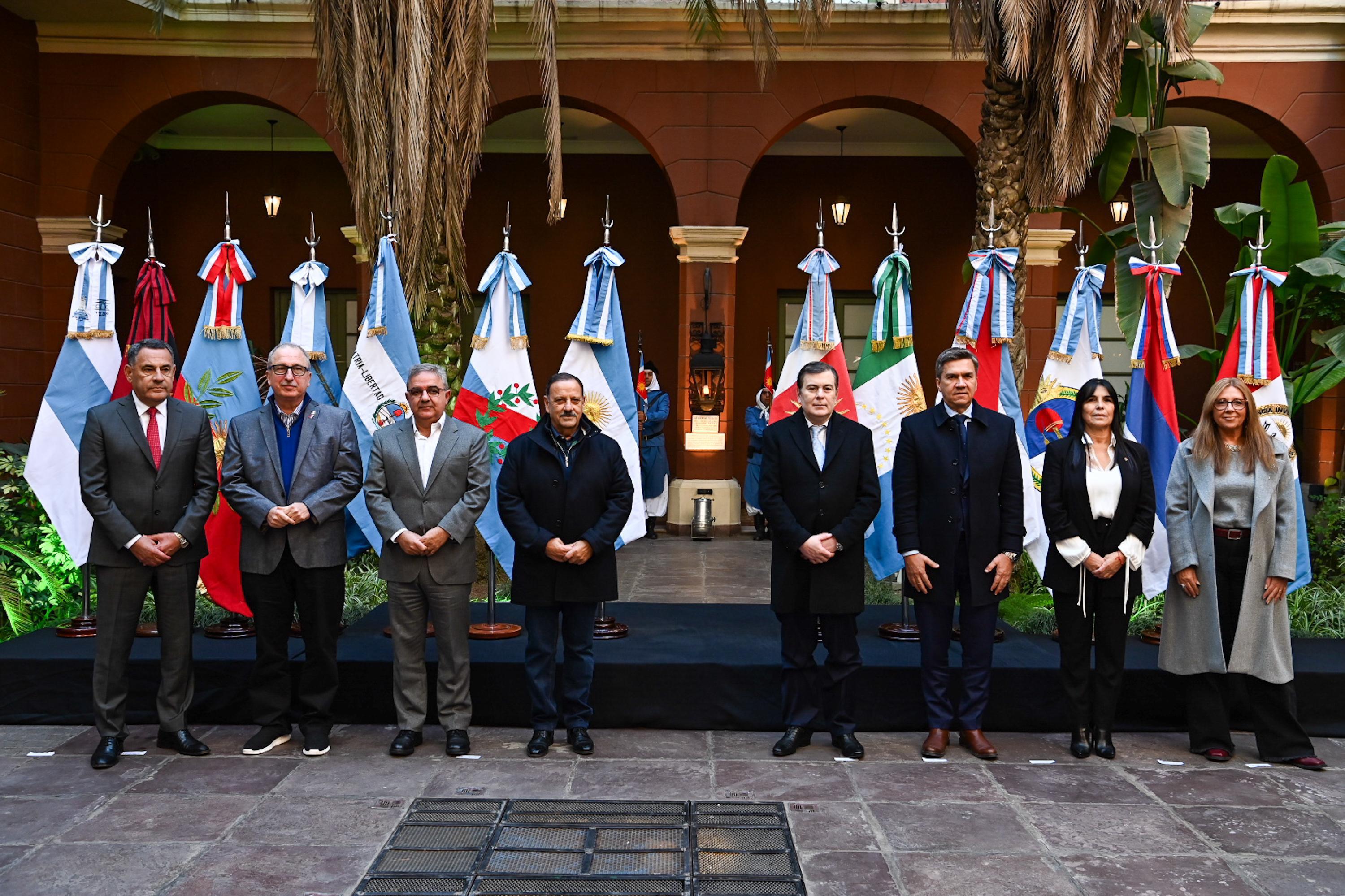 Zdero se sumó a los gobernadores que piden la luz más barata para el Norte
