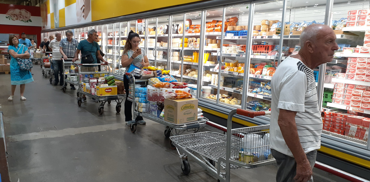 La CAME advierte que el consumo sigue estancado y sin señales de recuperación 
