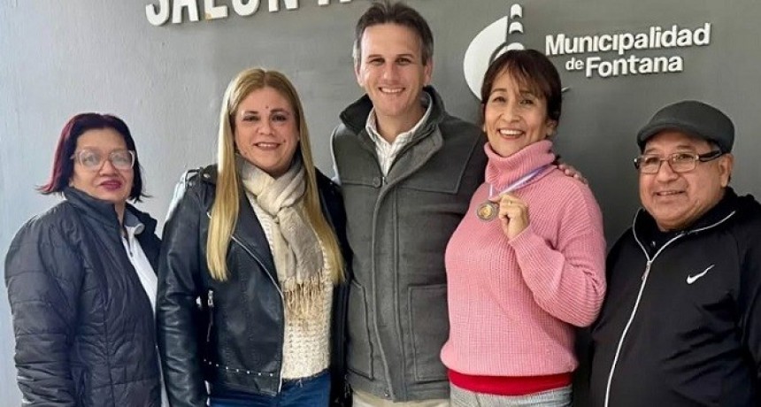 Fontana saludó a sus jugadoras que resultaron campeonas en Mar del Plata 