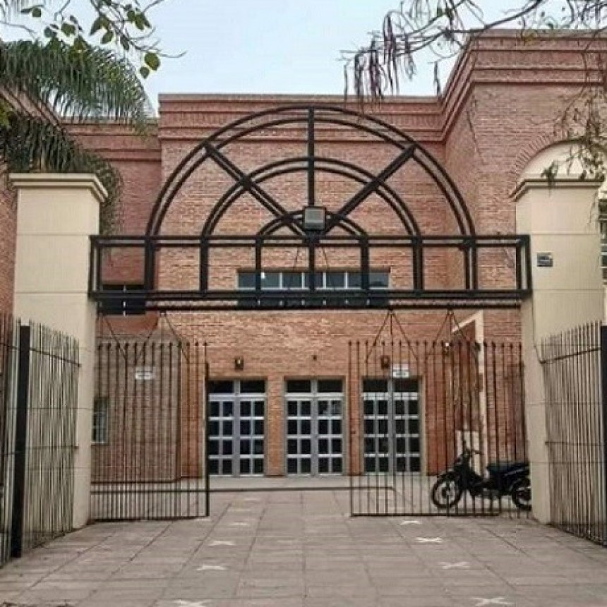 Corrientes: Estupor por la caída de un alumno desde un primer piso de la escuela 