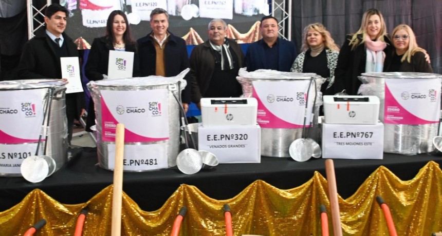 Acompañamiento legislativo al acto por el aniversario de Chorotis