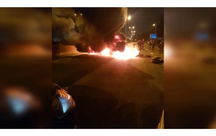 Chile: automovilistas protestan con barricadas por el aumento de los combustibles