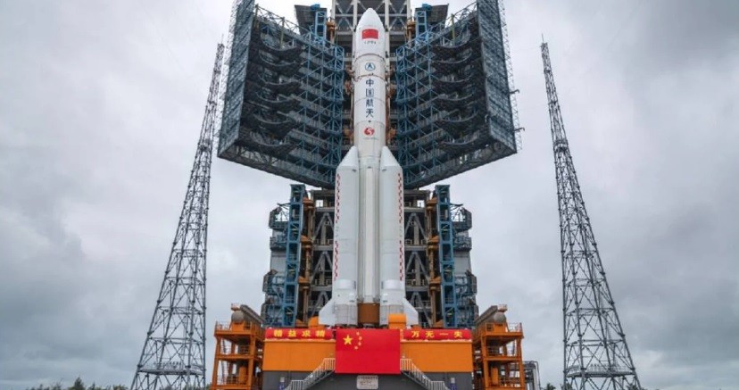 Un cohete chino fuera de control chocará contra la Tierra en los próximos días