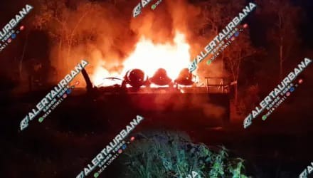 Corrientes: muere incendiado en accidente de tránsito un joven de 26 años; conductor de un camión