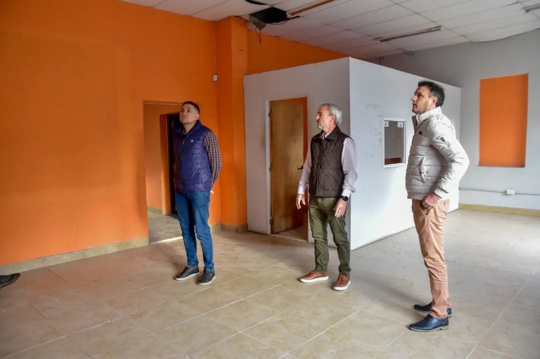 Fontana: la Municipalidad avanza en la instalación del Centro de Videovigilancia en la localidad