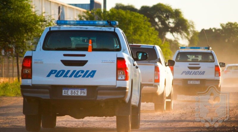 Barranqueras: buscan hallar a una camioneta en la que un hombre dice que iba un niño gritando
