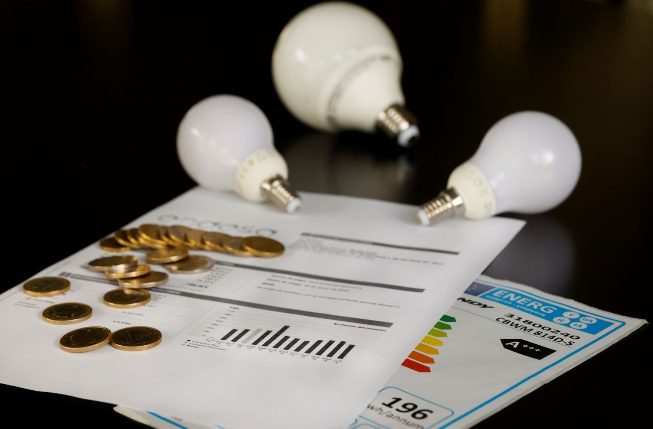  Extienden un mes la inscripción para mantener los subsidios de la luz