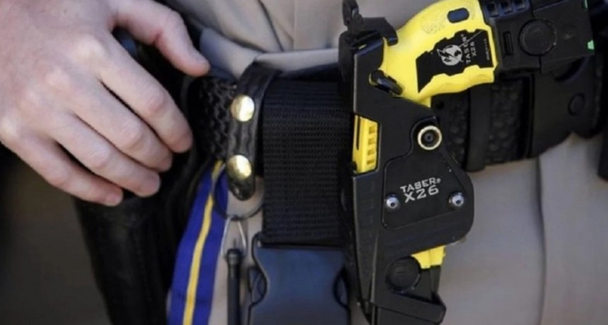 La policía de Santa Fe contará con pistolas taser para fin de año