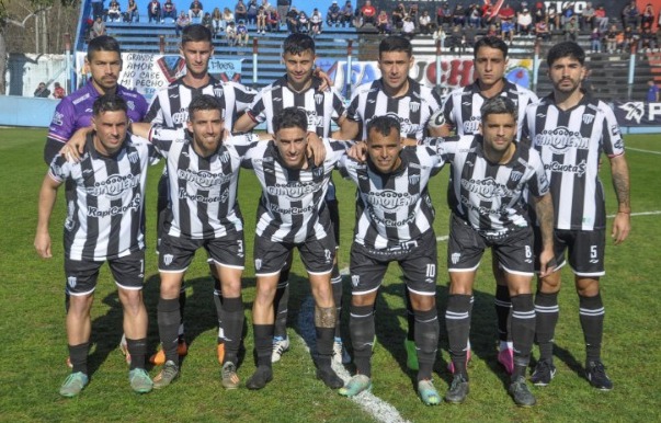 For Ever intensifica el trabajo de cara al cruce con Almagro y quiere volver al triunfo