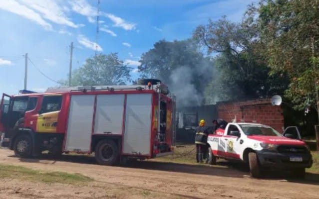 Corrientes: una mujer murió al incendiarse su vivienda